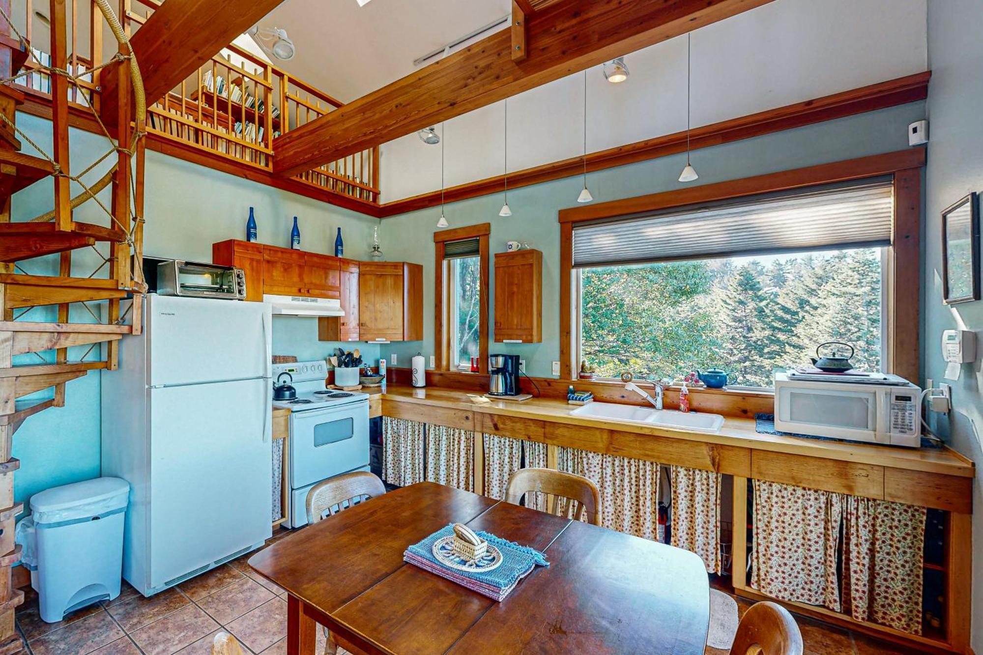 Whimsy By The Sea Villa Port Orford Exterior photo