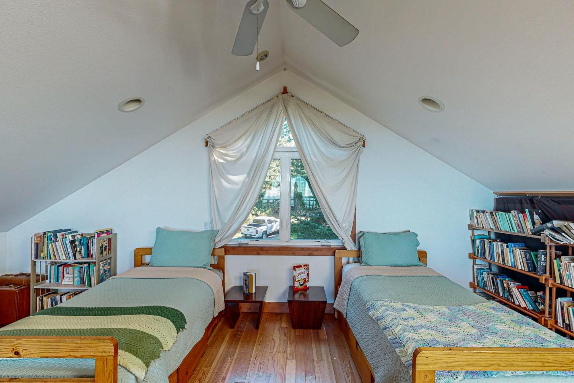 Whimsy By The Sea Villa Port Orford Exterior photo